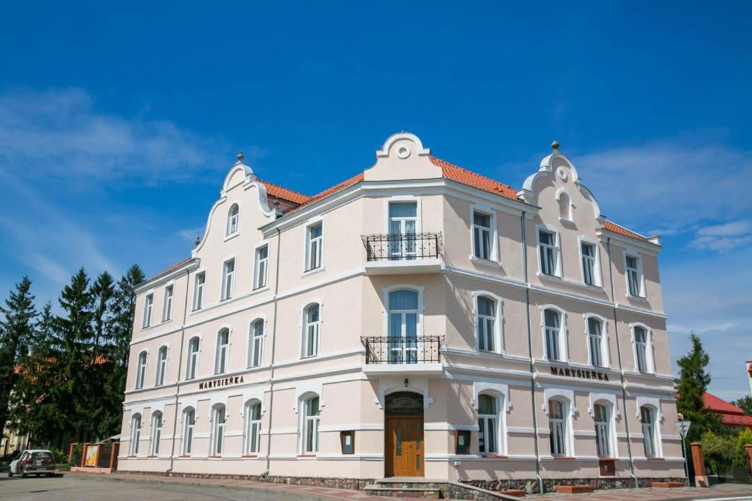 Marysienka Hotel Bisztynek Екстериор снимка